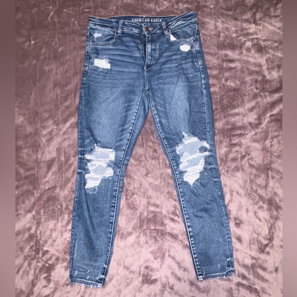 American Eagle Outfitters Women's Ripped Denim Skinny Jeans
